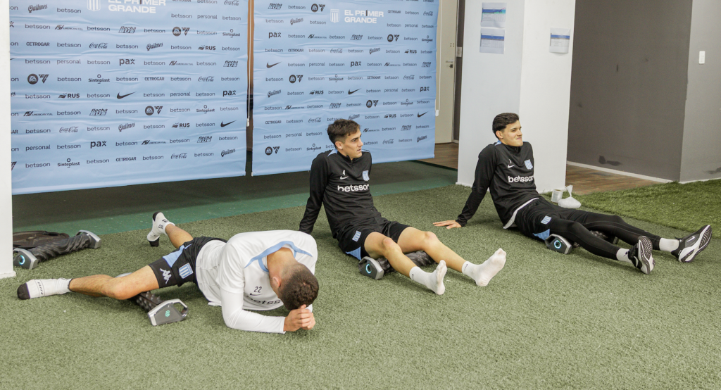 Evolvix llega al fútbol profesional: Racing Club ya incorporó el RheoFit para sus rutinas de recuperacion.
